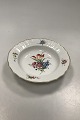 Antique Royal 
Copenhagen 
Saxon Flower 
Light Deep 
Plate
