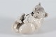 Royal 
Copenhagen 
Figurer
Løveunge nr. 
2596
tegnet af Knud 
Kyhn i 1925
Denne figur 
med ...