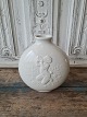 Hans Henrik 
Hansen for 
Royal 
Copenhagen 
Blanc de Chine 
vase med 
dekoration i 
relief i form 
af ...