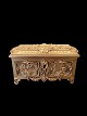 Antique 
Victorian 
ormalu guilded 
jewellery 
casket