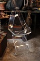 Skulpturel design stol  i plexiglas , designet af Michel Dumas (Atelier Michel Dumas) i 70érne ...