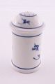 Noblesse, 
Kongelig 
porcelæn. Royal 
Copenhagen 
Noblesse, 
saltbøsse nr. 
112 /15145. 
Højde 9 cm. 1. 
...