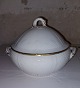Bing & Grøndahl 
Hartmann terrin 
i porcelæn. I 
god stand. 1. 
sortering. Mål: 
H. 17½ cm Fra 
øre ...