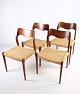 Sæt på 4 spisestuestole, model 71, designet af N.O Møller formgivet i 1951. Står med meget fint ...