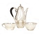 Johan Rohde for 
Georg Jensen 
"Cosmos" 
coffeeservice. 
...