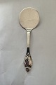 Evald Nielsen 
No 6 Tartelet 
Serveringsspade 
i Sølv. 
Måler 17cm / 
6.69 inch