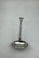 Chr. Fogh Kugle 
Silver Gravy 
Spoon
Measures 
17,8cm / 7 inch
