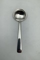 Georg Jensen 
Sterling Sølv 
Margrethe 
Suppeske No. 51
Måler 16,2cm / 
6.38 inch