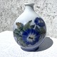 Royal 
Copenhagen, Art 
nouveau vase 
med 
mamelukærmeblomster, 
18cm høj, 13cm 
i diameter, ...