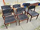 6 elegante spisebordsstole i teaktræ og sort læder. Fremstillet hos Frem Røjle møbelfabrik. ...