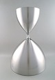 Jo Hammerborg 
(1920-1982) for 
Fog og Mørup. 
Stor Vega 
pendel i 
matteret 
aluminium med 
blank ...