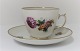 Königliches Kopenhagen. Lichtsächsische Blume. Kaffeetasse. Modell 493/1870. Es 
sind 10 Sets auf Lager. Der Preis ist pro Satz (2 Wahl)