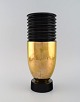 Robj, Paris. 
Stor art deco 
vase i glaseret 
keramik. Fransk 
design, 
1940'erne.
Måler: 32 x 
12,5 ...
