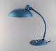 Stor justerbar 
arbejdslampe i 
original turkis 
hammerlak. 
Industrielt 
design, midt 
...