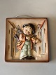 Hummel Relief
Dek nr 93
Measures 12 cm 
approx
Nice and well 
maintained 
condition