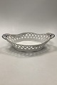 Royal 
Copenhagen Art 
Nouveau Pierced 
Dragonfly Bowl
Measures 36cm 
x 19,5cm x 10cm 
( 14.17 ...