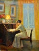 Friis Nybo, 
Poul (1869 - 
1929) Danmark: 
En skrivende 
kvinde ved et 
chatol. Olie på 
lærred. ...