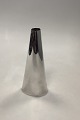 Georg Jensen 
Sterling Sølv 
Orkide Vase af 
Verner Panton 
No. 1300B
Måler 18.8cm / 
7.40 ...