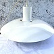 PH lampe 41/2-4 
Hvid 
metalpendel fra 
1970'erne, Type 
217077, 
fremstilles 
ikke længere. 
Diameter ...