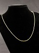 14 karat guld 
halskæde 50 cm. 
vægt 5,2 gram 
emne nr. 503537