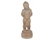 Svend Lindhardt miniature terracotta figur af pige.Højde 12,0 cm.Der er et skår på basen ...