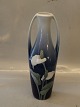 Art Nouveau 971-249 Kgl. Vase  med to hanke 31 cm hvid blomst præ 1923 maler  62.  fra  Royal ...
