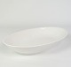 White fluted 
oval dish from 
Bing & Grøndahl 
from around the 
1950s.
H:4 W:23 D:15
