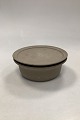 Royal 
Copenhagen 
Ildpot Gryde 
med Låg No. 
22675/22677. 
Designet af 
Grethe Meyer. 
Måler 18,5 cm x 
...