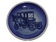 Aluminia miniature platte med bil, Renault 1902.Dekorationsnummer 152/2010.1. ...