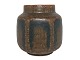 Saxbo keramik, 
vase.
Dessin nummer 
226.
Designet af 
Eva Stæhr 
Nielsen.
Højde 12,0 ...