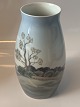 Vase Bing og 
Grøndahl
Højde 22,5 cm 
ca
Dek nr 
#8538/247
Pæn og 
velholdt stand