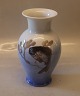 2435-2665 Kgl. Vase med fisk og tang 17.7 cm   fra  Royal Copenhagen I hel og fin stand