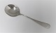 Michelsen. Ida. 
Bouillonske. 
Design: Ole 
Hagen. Sterling 
(925). Længde 
15 cm.