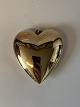 Hjerte Vedhæng 
14 karat Guld
Stemplet 585
Højde 5,2 cm
Brede 4,3 cm 
Pæn stand