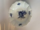 Royal 
#BlåBlomst 
Angular, 
angular Bowl on 
foot
Dec. No. 
10/#8607
Diameter 21 
cm.
Height 6.5 ...