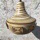 Loftlampe i keramik fra 1970'erne. Rigtig pæn stand. Diameter 29 cm.