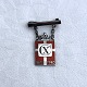 Kongemærke i 
Sterling sølv 
(925S), Broche 
på bjælke 
1870-1940. 
Georg Jensen.