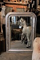 Gammelt fransk 1800 tals Louis Philippe sølv spejl med fin dekoreret sølv ramme med perlekant og ...