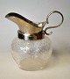 Cream jug, 
approx. 1910. 
Clear glass 
with glass 
bubbles