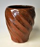 Danish 
ceramicist 
(20th century) 
Brown glazed 
vase. Signed 
1975. H.: 14 
cm.
Perfect 
condition!