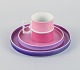 Arzberg, 
Tyskland, 
Chromatics 
kaffesæt med 
krus og to 
tallerkner i 
lilla og pink 
nuancer.
Sen ...