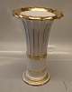 Kgl. RC 8569 Hetsch Vase 26.5 cm Dekoreret med guld - kantet  fra  Royal Copenhagen I hel og fin ...