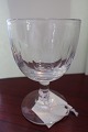 Antikke 
Tønde-glas 
med 
olivenslibning
Fra ca ...