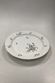 Royal 
Copenhagen Art 
Nouveau 
Halvblonde 
Rundtfad
Måler 35cm / 
13.78 inch
Har guldslid