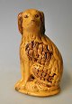 Sparebøsse i 
form af 
siddende hund, 
Rønne, 
Bornholm, ...