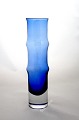 Åseda, Sweden, 
Bambu vase blå. 
Designet af Bo 
Bergström i 
midten af 
1960'erne, 
inspireret af 
...