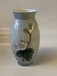 Bing & Grøndahl VaseDek nr #8708/#420Højde 18,5 cm caPæn og velholdt stand