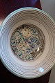 Smuk skål fra Humlebæk KeramikSmukke farver med dekoration i bunden og på siderne - såvel inde ...
