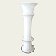 Holmegaard, 
Slank MB vase, 
Opal hvid, 
26,5cm høj, 9cm 
i diameter, 
Design Michael 
Bang *Perfekt 
...