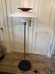 Poul Henningsen 
standerlampe 
model PH80, 
produceret af 
Louis Poulsen 
efter år 2000.
Pæn brugt ...
